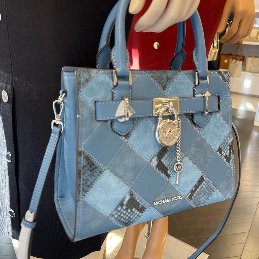 MICHAEL KORS Hamilton Small Patchwork Satchel Crossbody Bag
Cornflower
NWT - Picture 2 of 16
